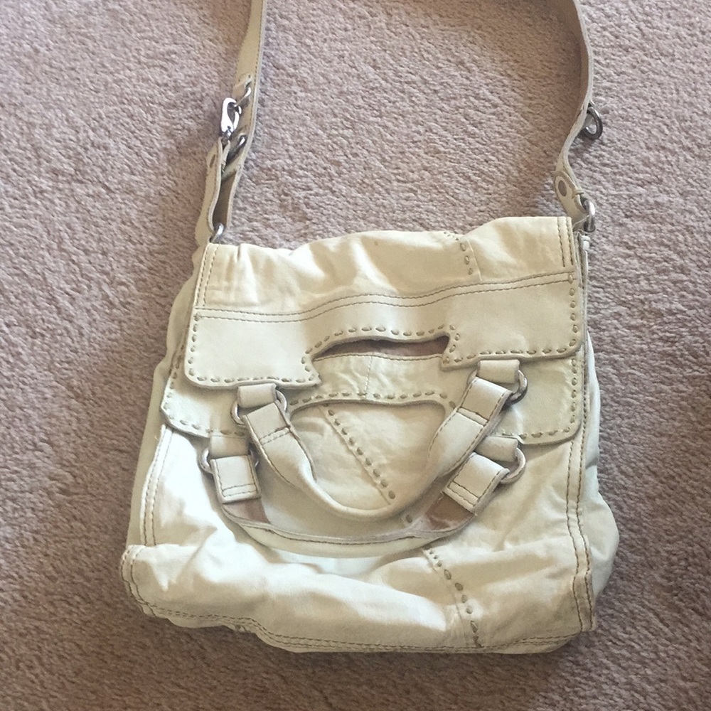 Lucky brand purse